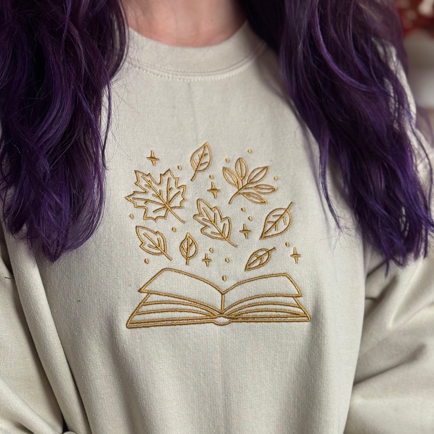 Sweatshirt | Bookish Leaves | bestickt | Bookish Autumn