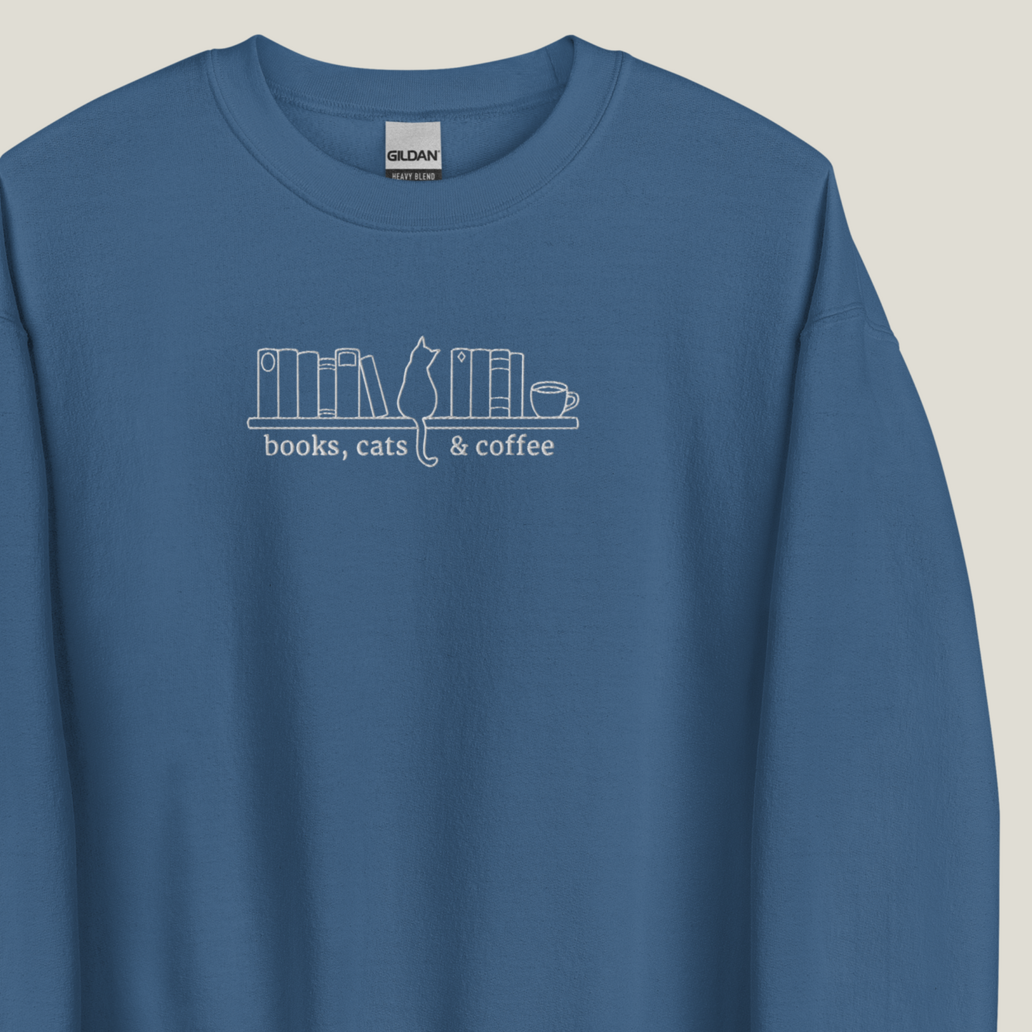 Sweatshirt | Bookish Cat | bestickt | Bookish Sweatshirt