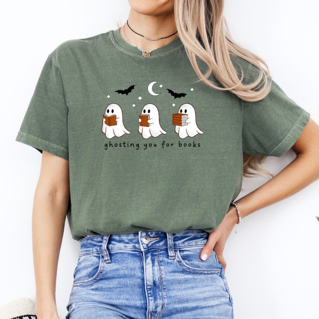 Premium T-Shirt | Ghosting you for books | Druck | Bookish Halloween