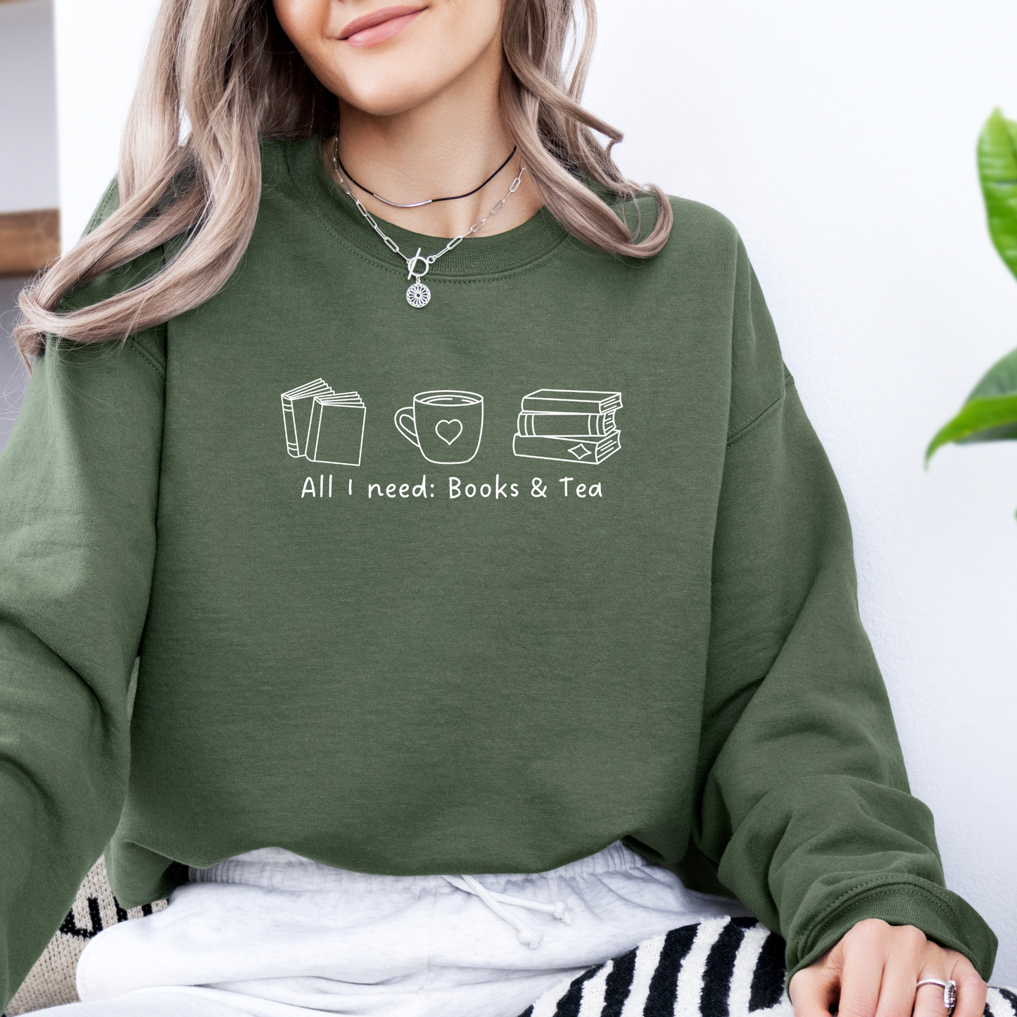 Sweatshirt | All I need: Books & Tea | Druck | Bookish Sweatshirt