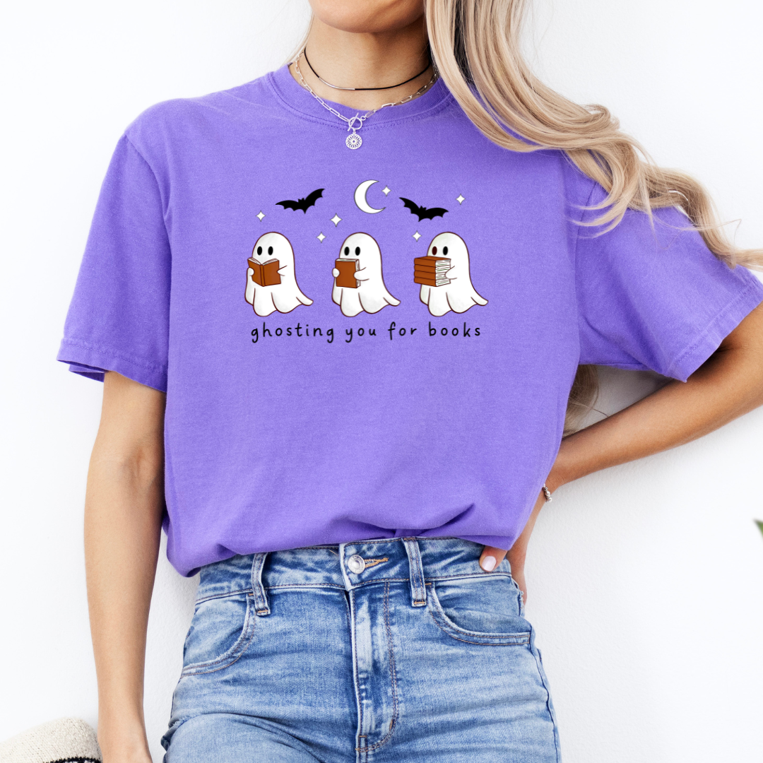 Premium T-Shirt | Ghosting you for books | Druck | Bookish Halloween
