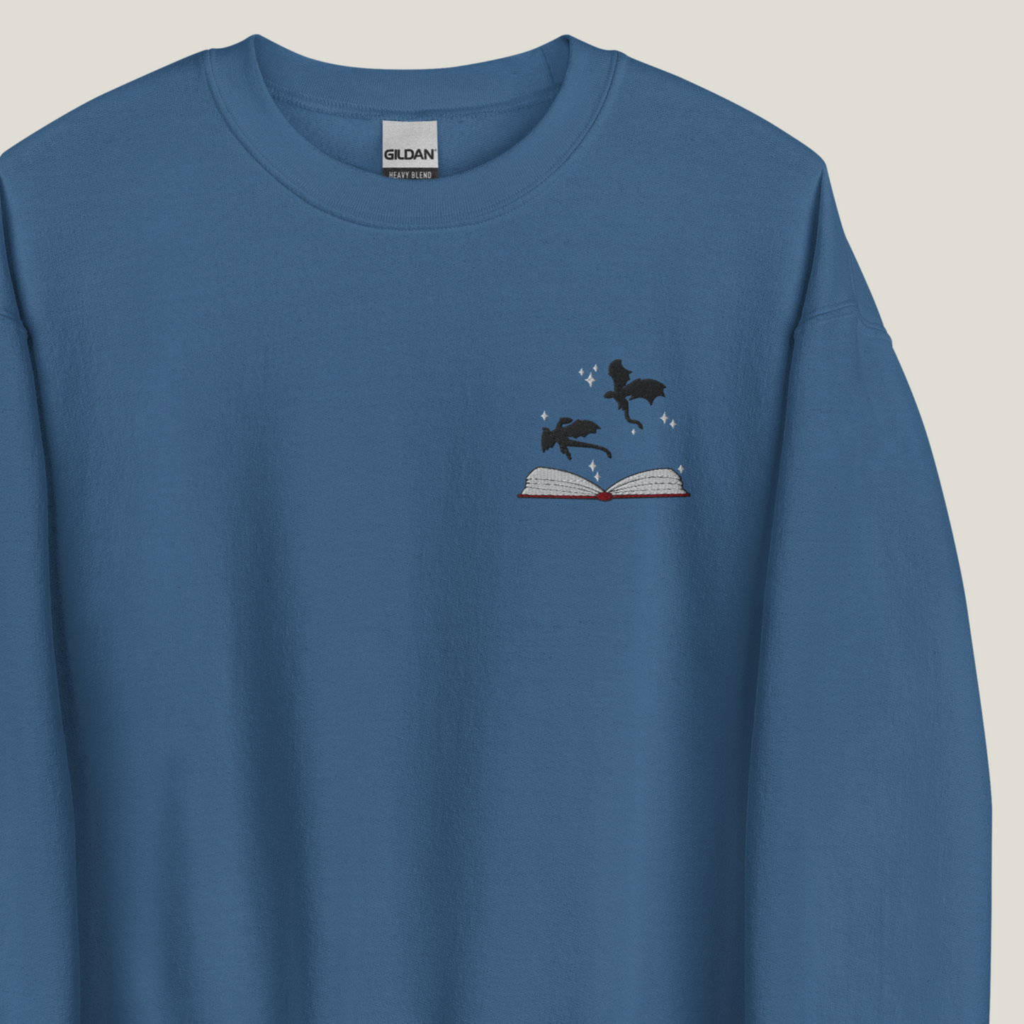 Sweatshirt | Bookish Dragons | bestickt