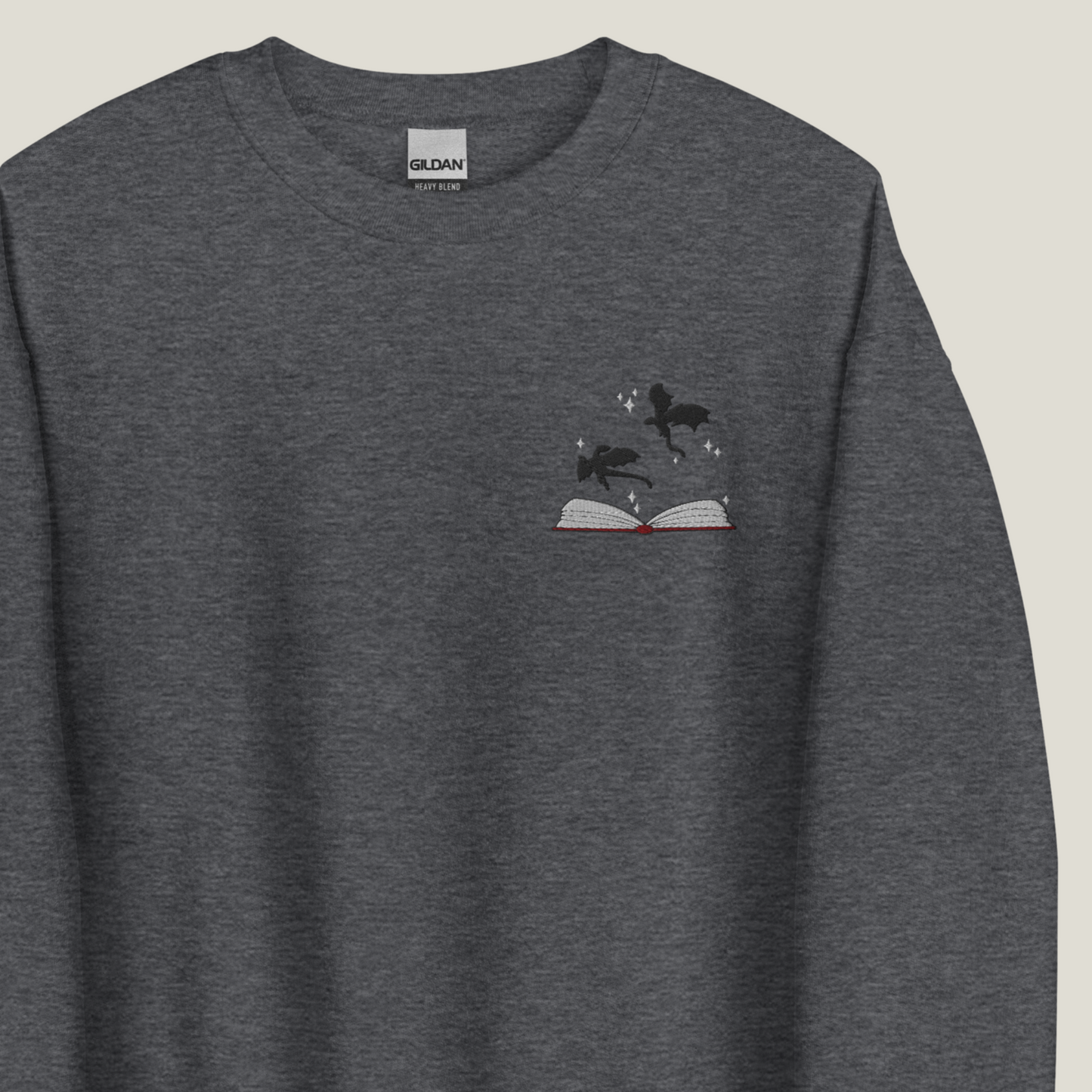 Sweatshirt | Bookish Dragons | bestickt