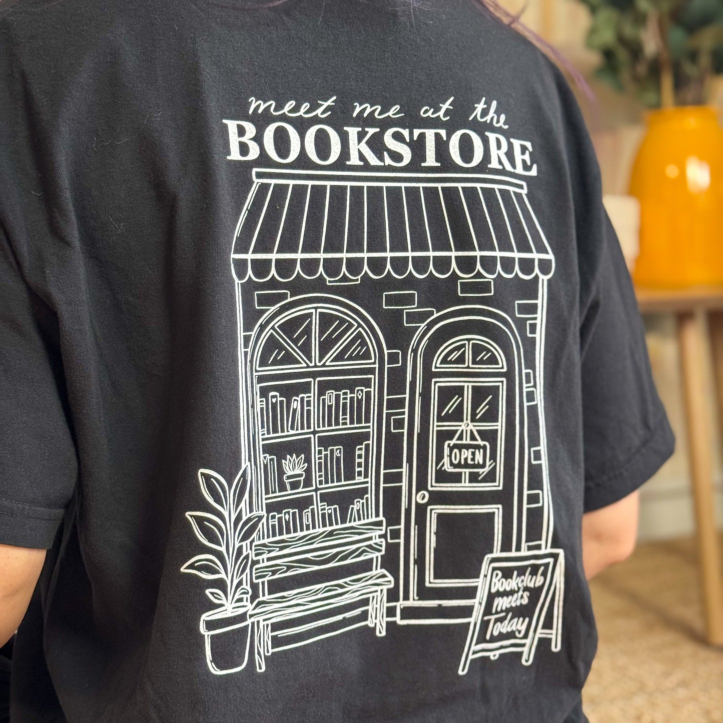 Premium T-Shirt | Bookstore | Druck | Bookish T-Shirt