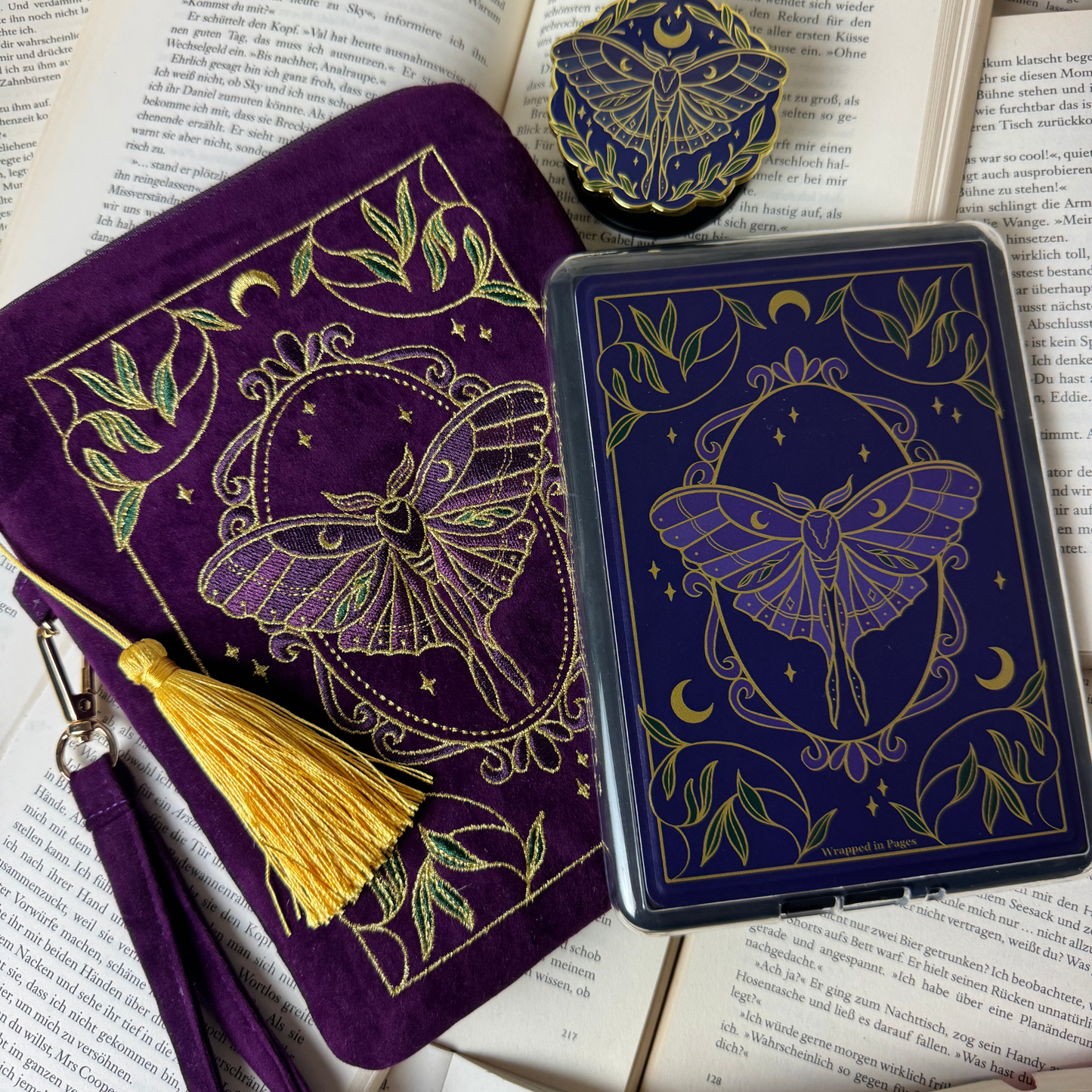 PREORDER - E-Reader Tasche "Moth"