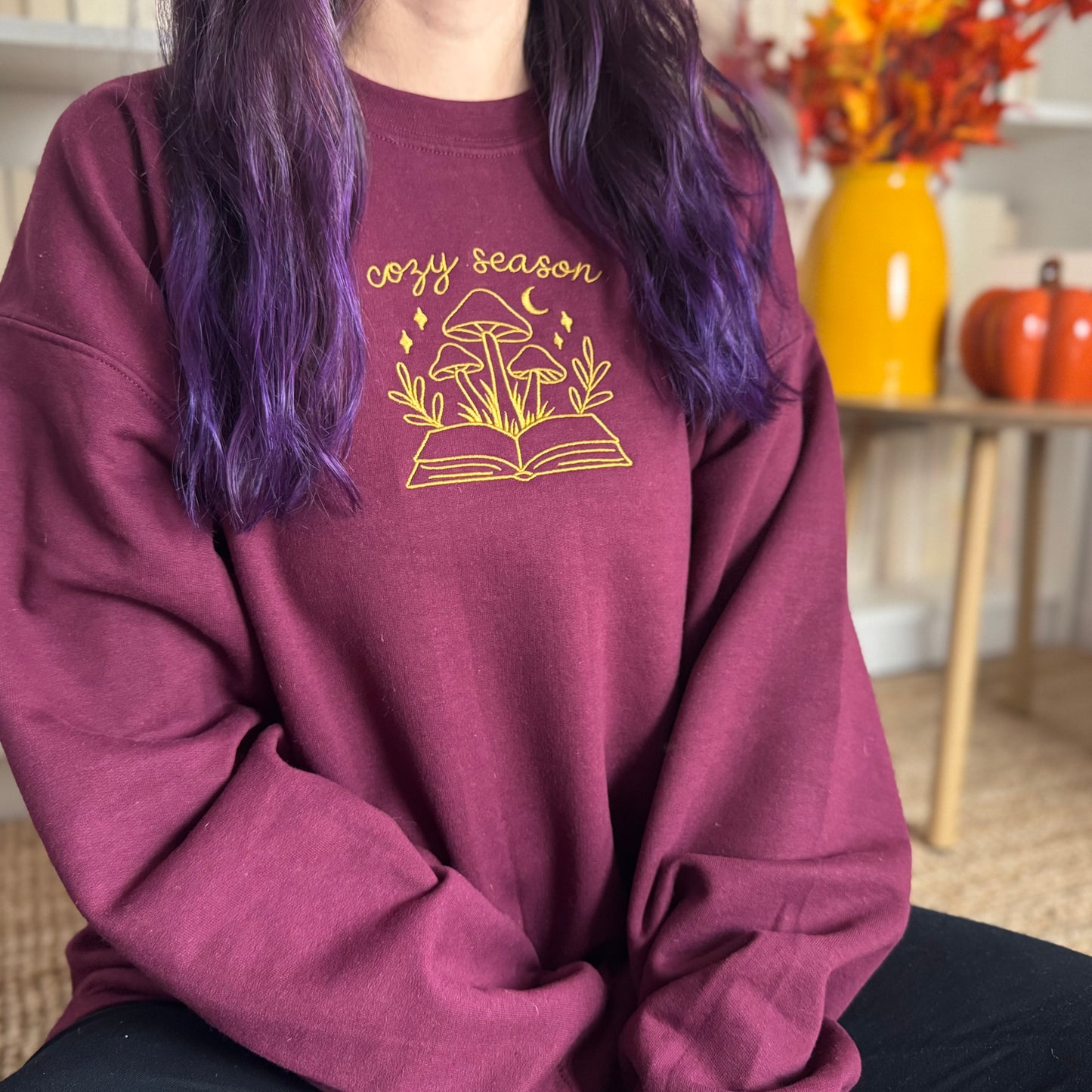 Sweatshirt | Cozy Season Mushrooms | bestickt | Bookish Autumn