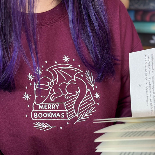 Sweatshirt | Christmas Dragon | bestickt | Bookish Christmas