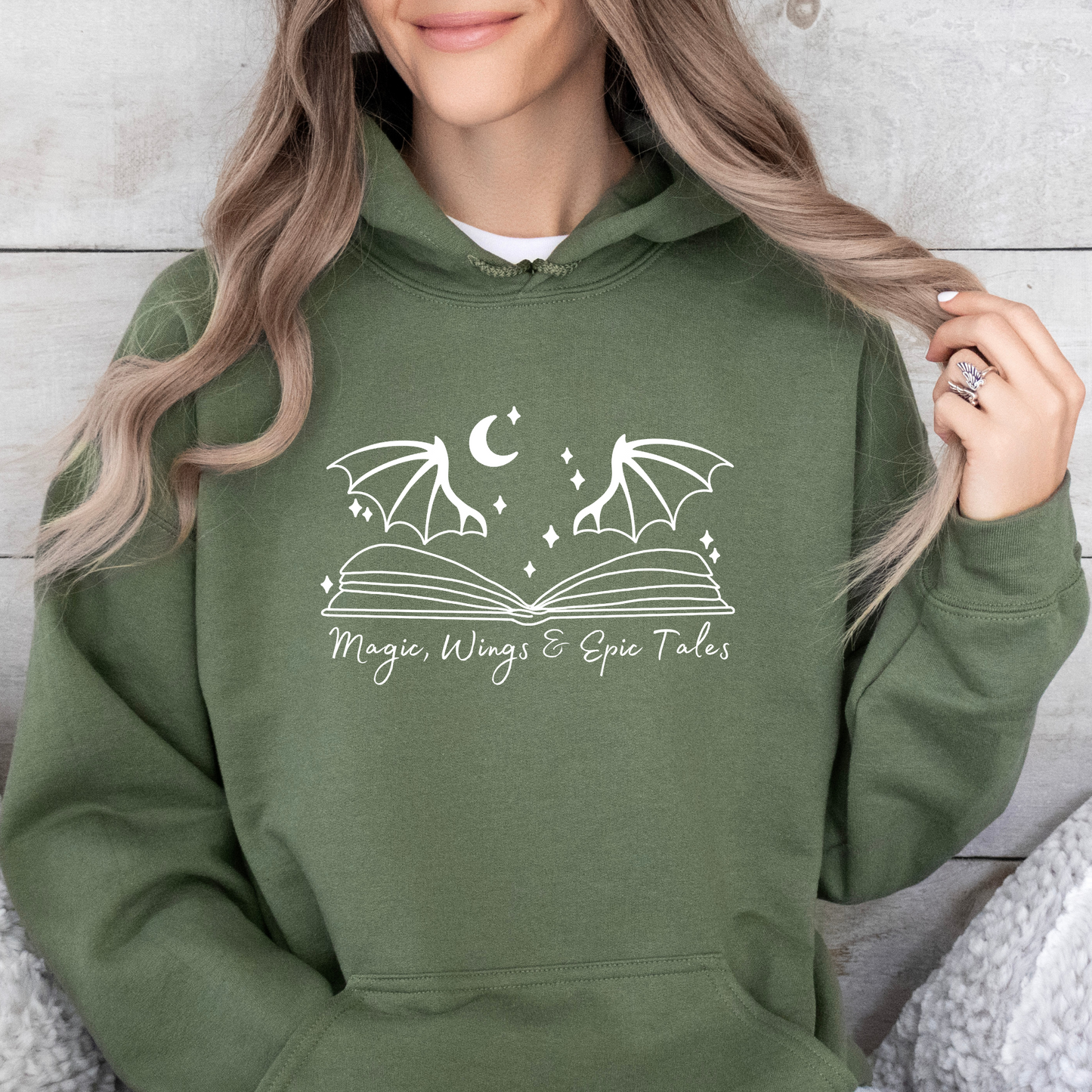 Hoodie | Magic, Wings & Tales | Druck | Bookish Hoodie