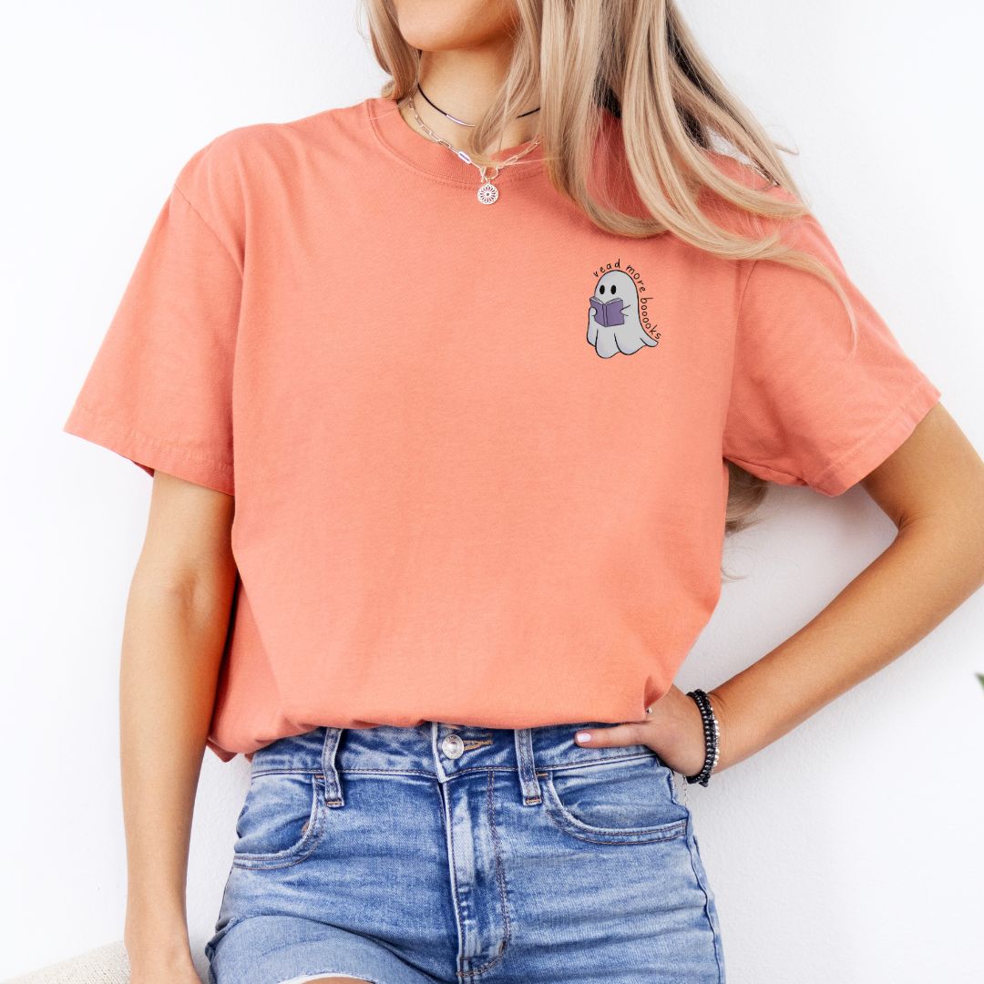 Premium T-Shirt | Read more booooks | Druck | Bookish Halloween