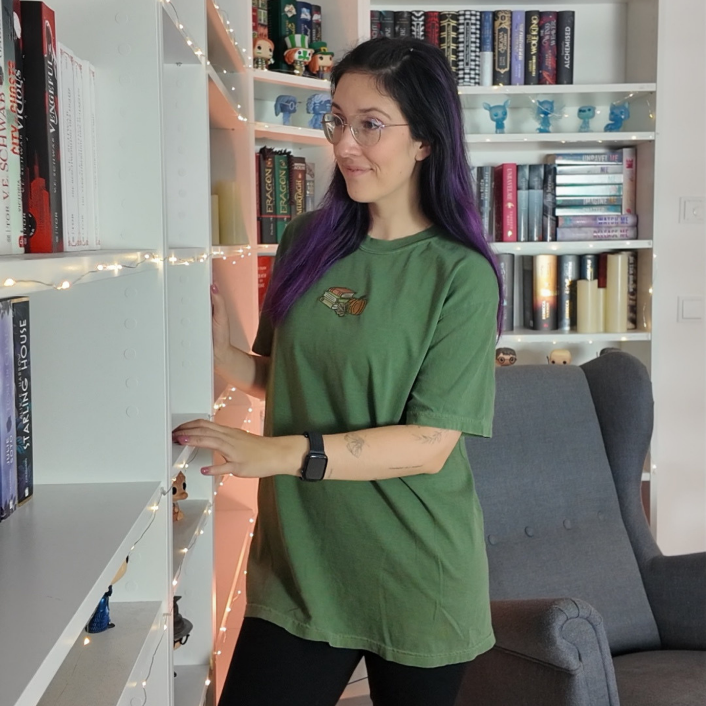 Bookish T-Shirt - Bookish Autumn Stick