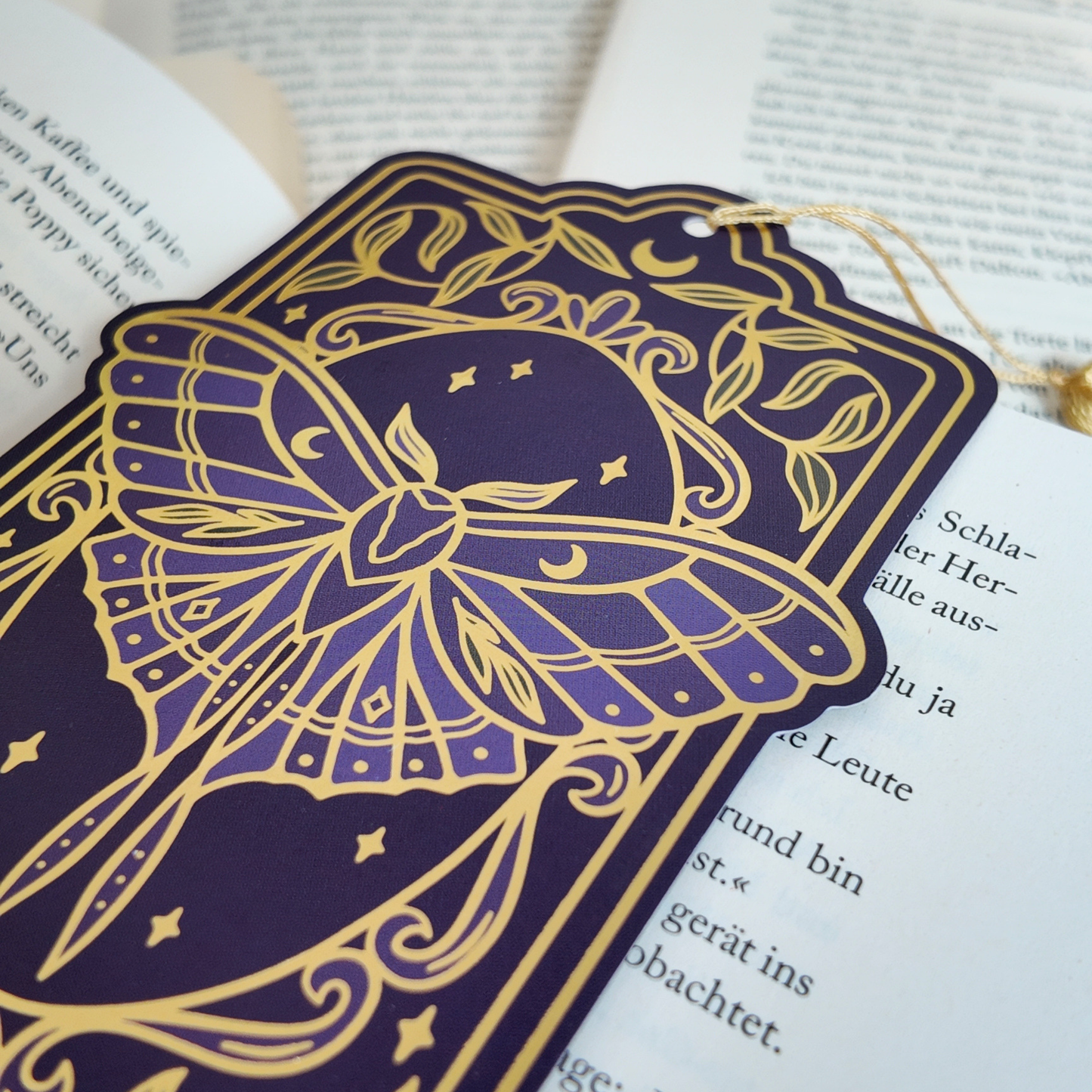 Lesezeichen "Moth"
