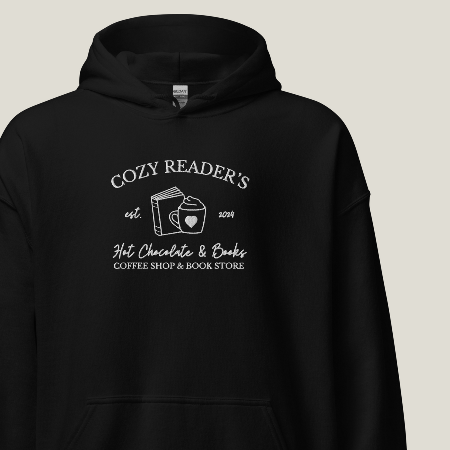 Hoodie | Cozy Readers | bestickt | Bookish Hoodie