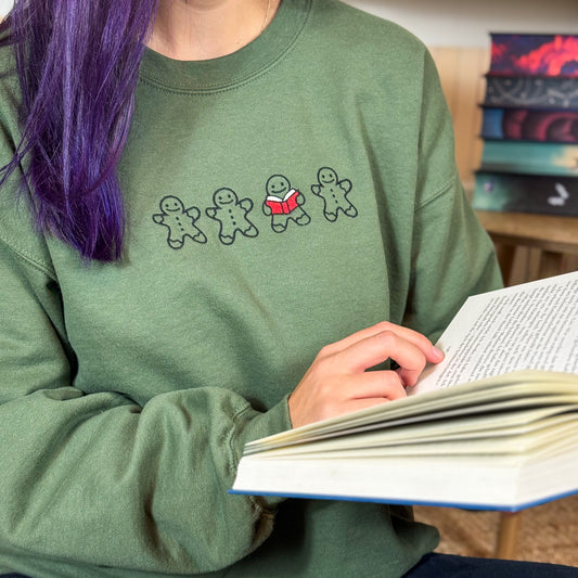 Sweatshirt | Bookish Gingerbread | bestickt | Bookish Christmas