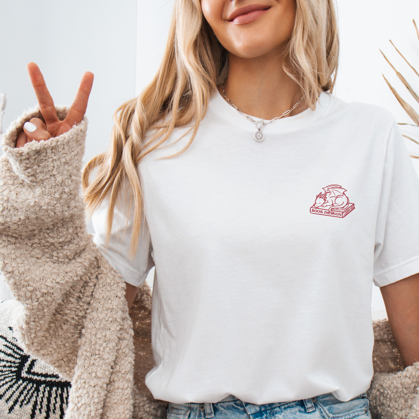 T-Shirt Book Dragon - Bookish T-Shirt