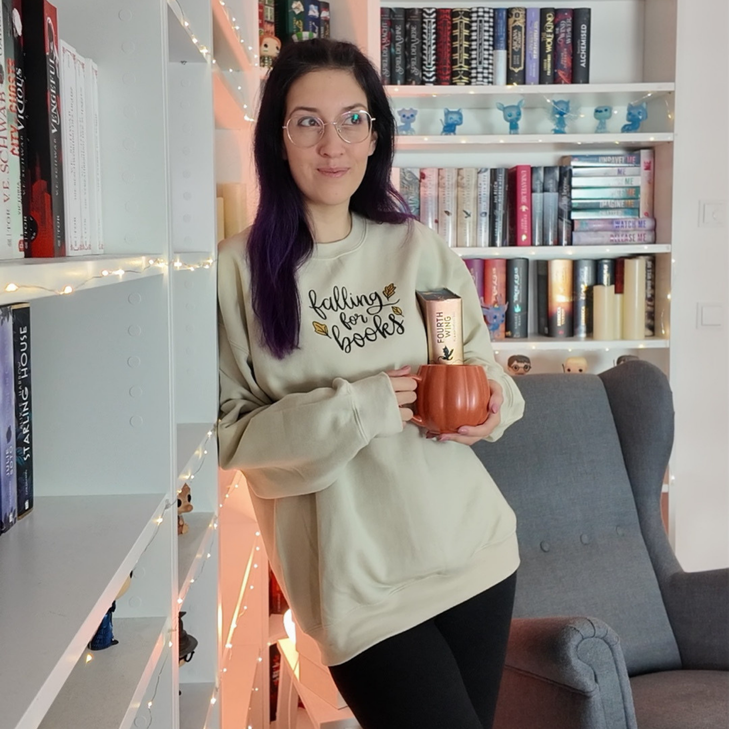 Bookish Sweatshirt - Falling for Books mit Stick