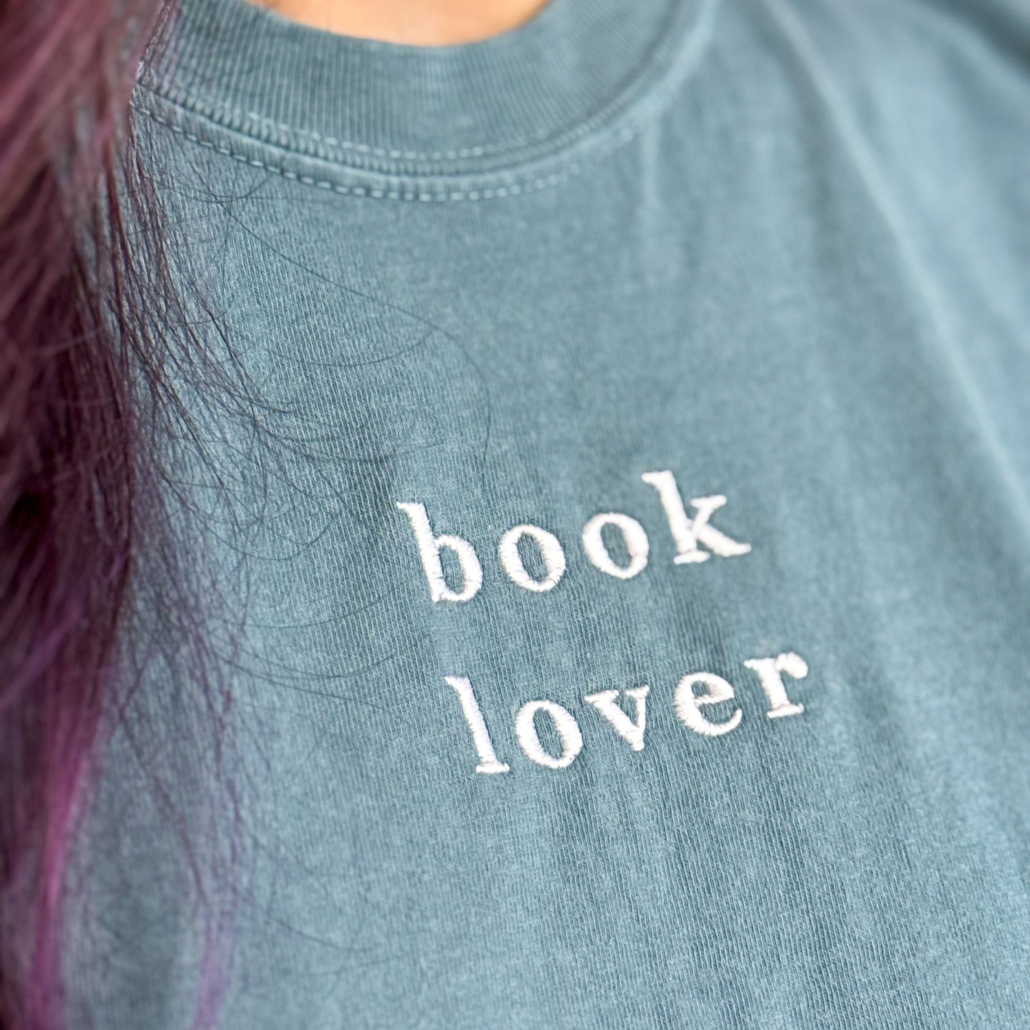 Premium T-Shirt | Book Lover | bestickt | Bookish T-Shirt