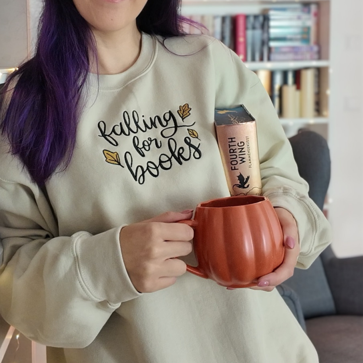 Bookish Sweatshirt - Falling for Books mit Stick