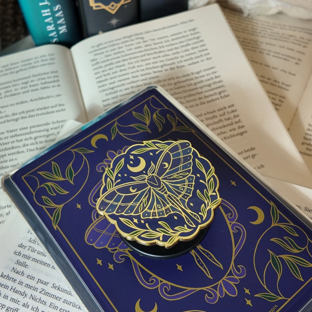 PREORDER Grip "Moth" - Kindle / Phone Grip
