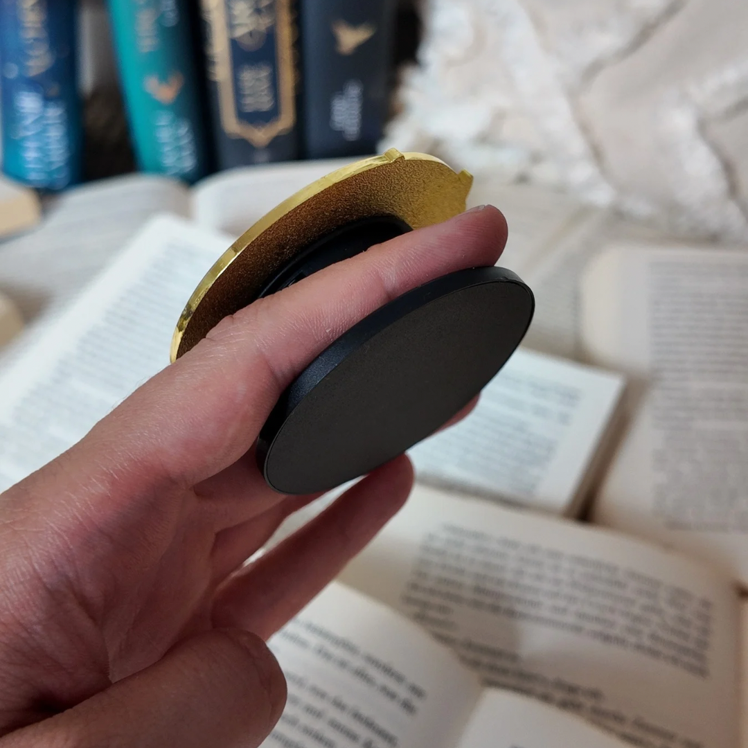 PREORDER Grip "Dragons" - Kindle / Phone Grip