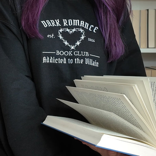 Dark Romance Hoodie Bestickt. Buch Merch für Dark Romance Leser. 