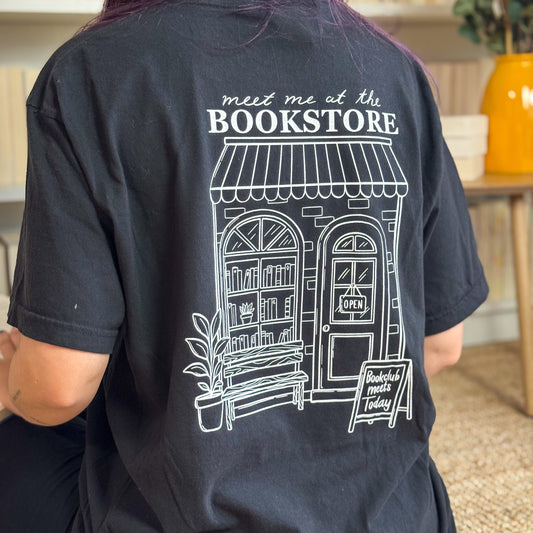 Premium T-Shirt | Bookstore | Druck | Bookish T-Shirt