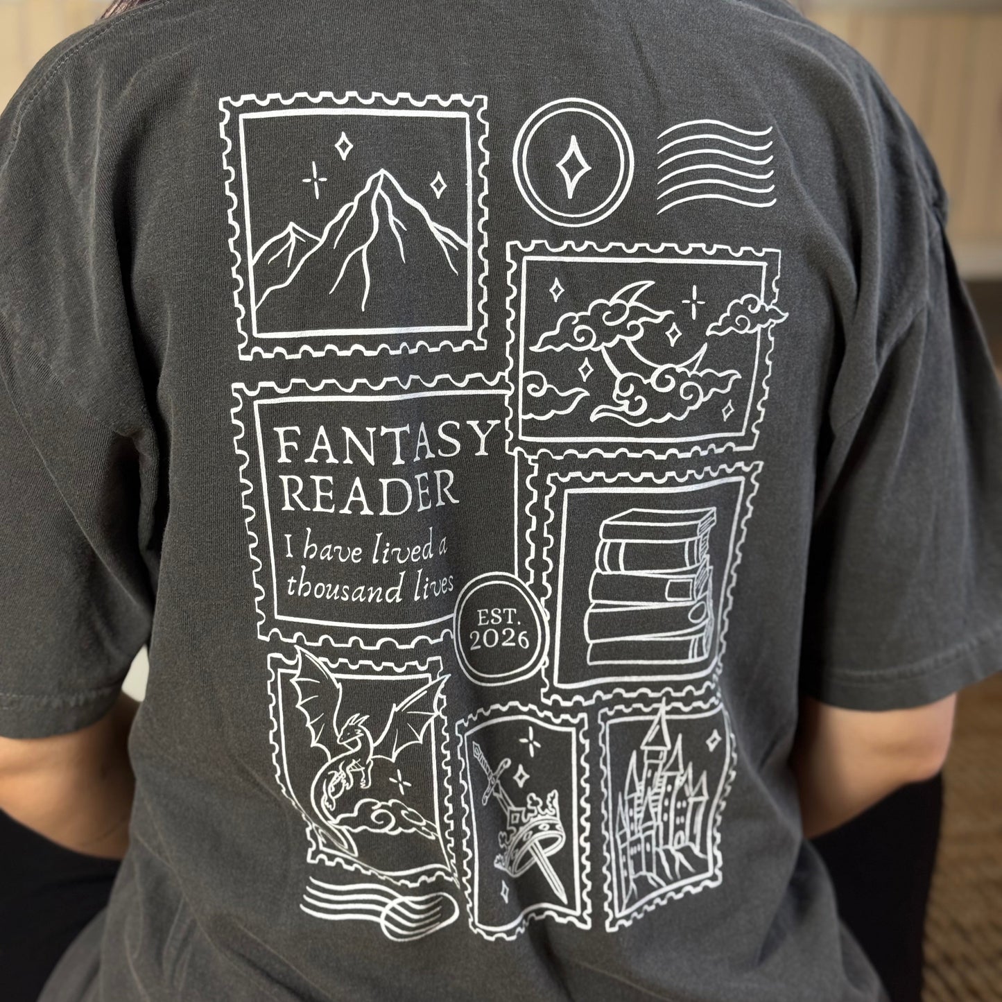 Fantasy Premium T-Shirt mit großem Post-Stamp Backprint