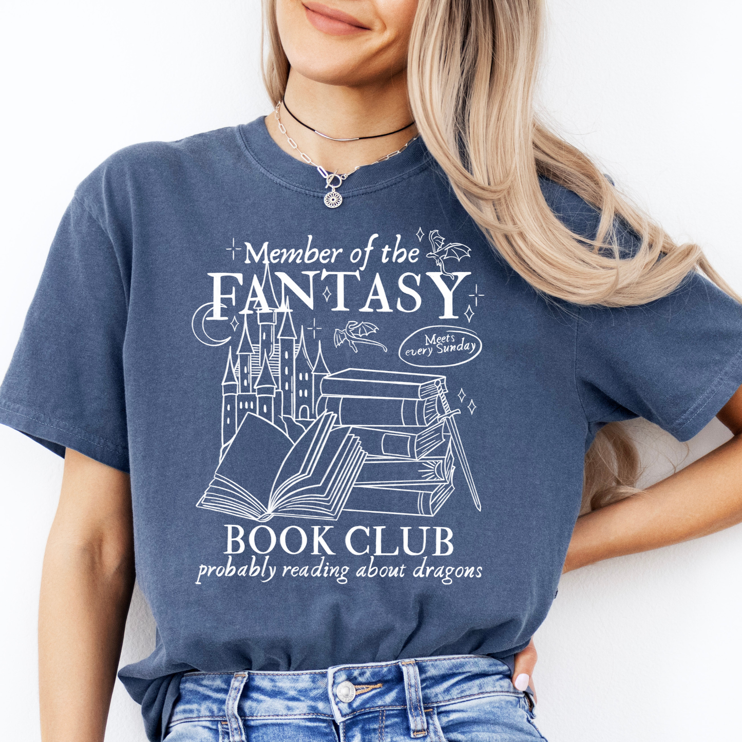 Premium T-Shirt | Fantasy Book Club | Druck