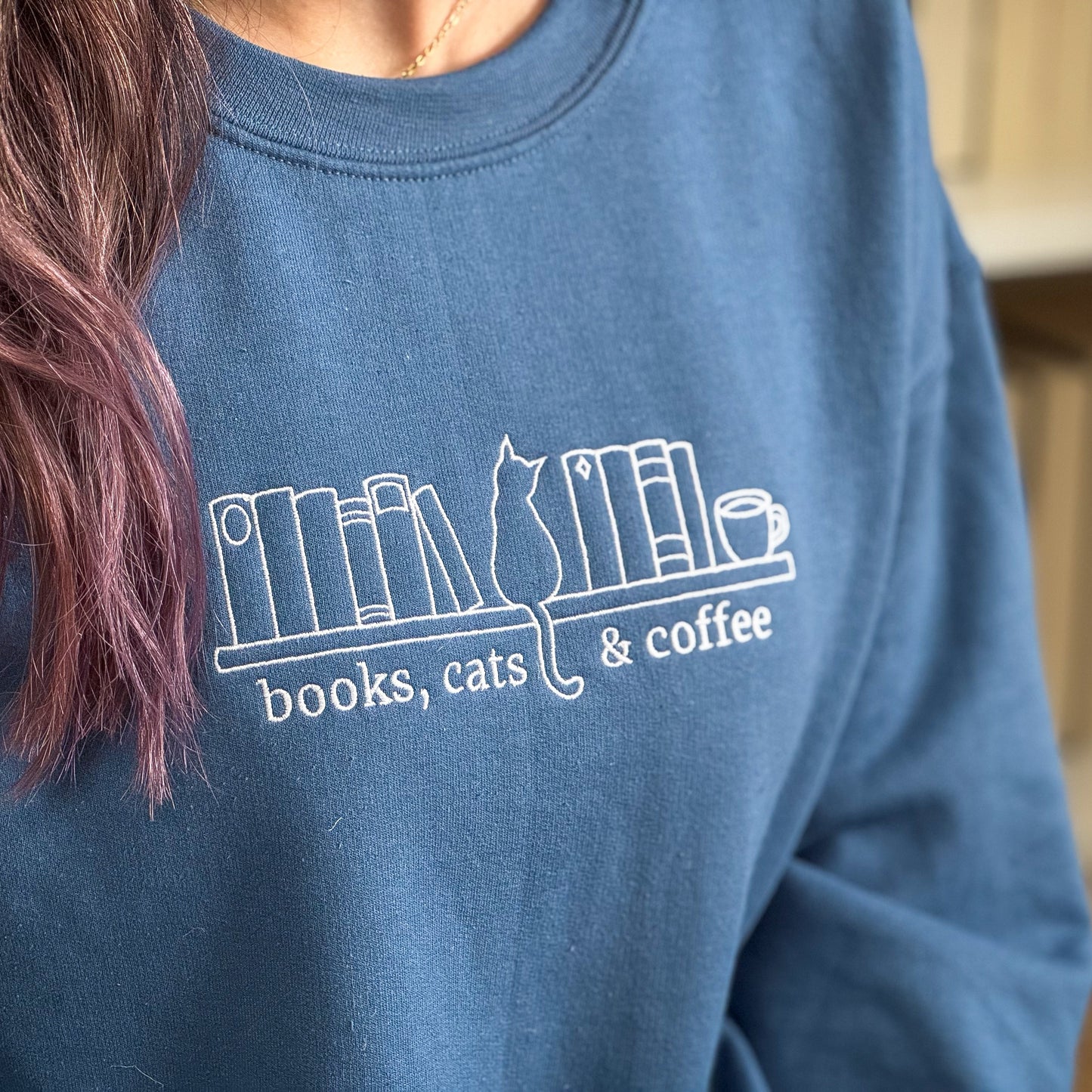 Sweatshirt | Bookish Cat | bestickt | Bookish Sweatshirt