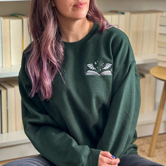 Sweatshirt | Book with Wings I bestickt | Bookish Sweatshirt