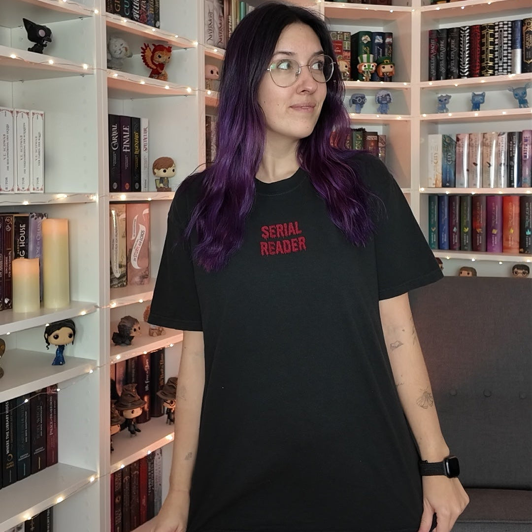 Besticktes Thriller Shirt Serial Reader Unisex Baumwolle