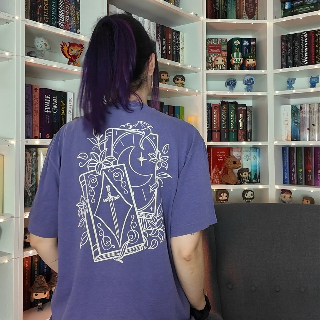 Fantasy Books - Bookish T-Shirt